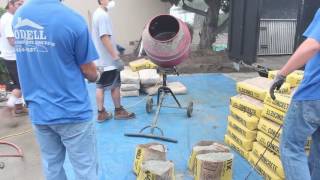 How to mix concrete in a mixer [upl. by Iah]