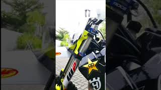 Husqivarna Te 300i  2 stroke dirt bike  Modification and Decal Premium 3M review [upl. by Waddle]