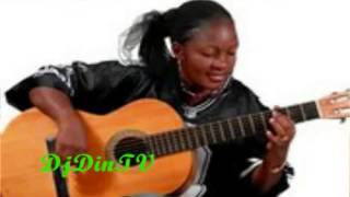 Gwenjagala Uganda music hit by Julie Mutesasira [upl. by Akemat]