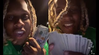 Lil Durk Bumping Chief Keef Doing Money Spread At Rolling Loud [upl. by Persson]