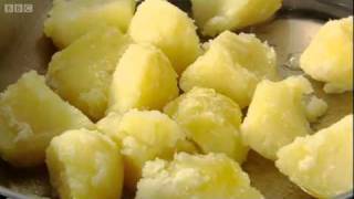 Perfect roast potatoes  In Search Of Perfection  Heston Blumenthal  BBC [upl. by Kathlene]