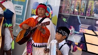 Cantando con Raramuris en el centro de Chihuahua [upl. by Annet]