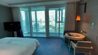 Signiel Busan Hotel Premier double Room 1325 [upl. by Adalheid]