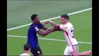 Fight Otamendi x Thuram Inter 1  0 Benfica [upl. by Attekram]