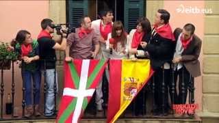 Vaya Semanita  Los Sanfermines con la familia de Valladolid [upl. by Isis]