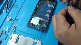 اصلاح كونكتور الشحن Sony Xperia XZ Charge Port Replacement  Repair [upl. by Wynn651]