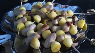 Recette des brochettes de boudins blancs aux pommes flambées [upl. by Conrade]