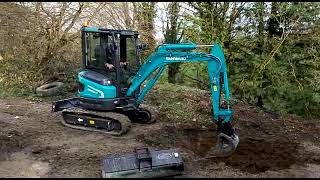 JBH Ltd Sunward SWE25UF Excavator in action [upl. by Margi]