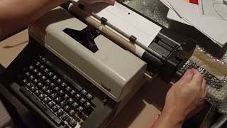 FACIT 1742 Typewriter [upl. by Salguod]