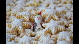 Snowflake Cookies Pahuljice Kolačići Keksi  Sašina kuhinja [upl. by Nnahgiel]