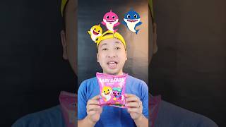 Snack Baby Shark 🦈asmr mukbang makansesuaiemoji babyshark pinkfong mommyshark shorts viral [upl. by Melanie]