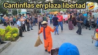 cantinflas imitador en plaza libertad 🤣 [upl. by Aizan891]