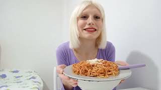 MANGIO CON LE MANI SPAGHETTI AL SUGO  EATING SHOW MUKBANG PORCELLOSO [upl. by Ellatsirhc]