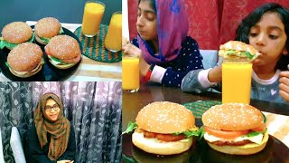 Homemade Chicken Burger Burger Pattees വീട്ടിൽ ഉണ്ടാക്കാംAyeshas Kitchen Flyerbin AppEasy Dinner [upl. by Strade]