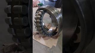 SKF heavy Bearing  Industrial Bearing SKF Spherical Roller Bearing [upl. by Ssegrub]