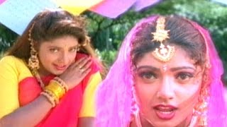 Maa Perati Jamchettu Video Song  Pelli Sandadi Movie  Srikanth Deepthi Bhatnagar [upl. by Oicirbaf]