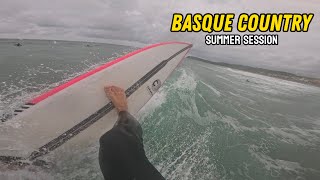 Des petites vagues pour ce début d’été 🌧️😂  surf POV [upl. by Eilsil]