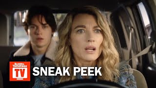 La Brea S01 E01 Sneak Peek  The First Five Minutes  Rotten Tomatoes TV [upl. by Newmann]