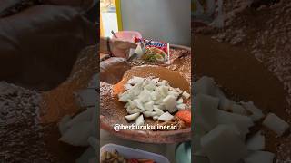 Proses pembuatan gado2 legend bi atun terviral streetfood [upl. by Llehcam483]