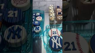 NY Yankee Treats⚾️🧢 baseball treatmaker birthdaycake birthday cake shorts dessert fyp [upl. by Ragen]