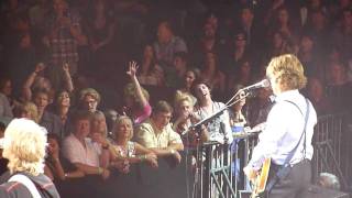 Paul McCartney  Paperback Writer  MGM Grand Garden Arena Las Vegas 2011 [upl. by Falda225]