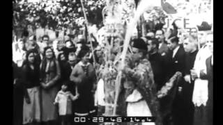 Siviglia Spagna La solenne processione della Domenica delle Palme segna linizio delle [upl. by Dnalrah]