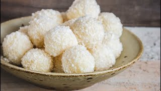 How to make white chocolate truffles at home in only 10 minutes Easy recipe [upl. by Avril]