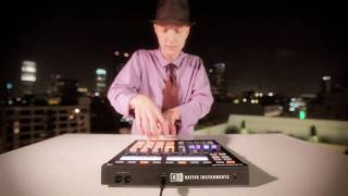 Jeremy Ellis performing on MASCHINE  Native Instruments [upl. by Amsirac]