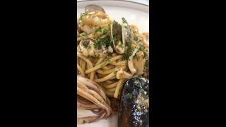 SPAGHETTI allo SCOGLIO e siamo subito al mare😎 Short [upl. by Akzseinga]