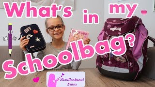 Whats in my Schoolbag  Was ist in meinem Schulranzen [upl. by Letha826]