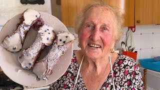 93 year old Clara makes the best crunchy creamy cannoli by hand [upl. by Ebenezer619]