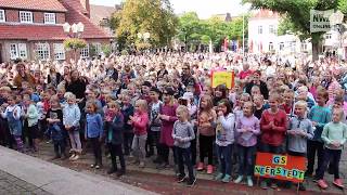 Aktion „Klasse wir singen“ in Wildeshausen [upl. by Nonnaihr206]