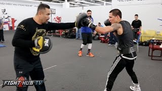 Oscar Valdez looking like a beast on the mitts showing power and speed [upl. by Graaf]