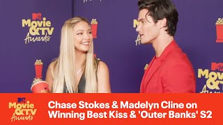 Chase Stokes amp Madelyn Cline on Winning Best Kiss amp Outer Banks S2  2021 MTV Movie amp TV Awards [upl. by Enneire]