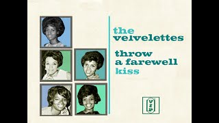 Women of Motown quotThrow A Farewell Kiss The Velvelettesquot [upl. by Ellenig]