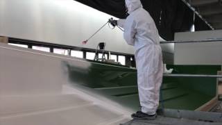 Applying GelCoat with Airless sprayer TECNOVER mod MARINE M12 [upl. by Yajnas]