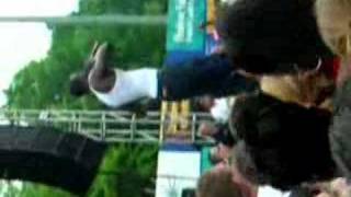 Akon Throws Kid At KFest Concert 2007 [upl. by Higley]