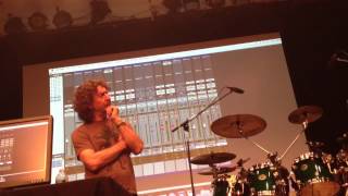 Simon Phillips explains open handed [upl. by Dinah693]