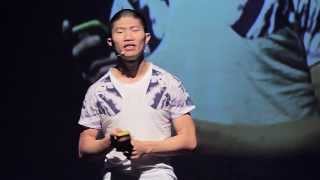 來自太陽的勇者：陳星合 HsingHo Chen at TEDxTaipei 2013 [upl. by Airdnaxila153]