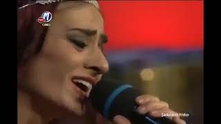 Yıldız Tilbe  Seni andım bu gece canlı performans [upl. by Ymar268]