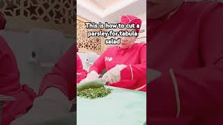 This is how to cut a PARSLEY FOR TABULA SALADfreshsalad [upl. by Treulich]