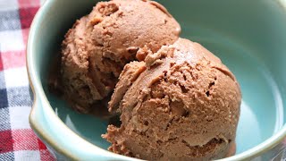 Glace au chocolat en 2 ingrédients sans crème liquide et pas cher mais si délicieuxASMR [upl. by Neroled]