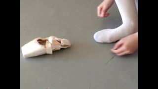 How to put on pointe shoes amazingly quick at Bay Ballet Academy Ballerina professional point shoe [upl. by Aikyn]