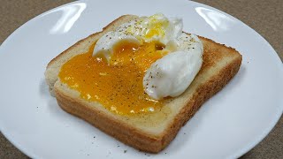 Microwave Poached Eggs [upl. by Gee552]