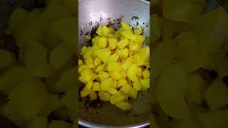 കപ്പ പുഴുക്ക്🤤  Kerala Style Kappa Puzhukku  Tapioca Recipe malayalam shortvideos trending [upl. by Ulani]