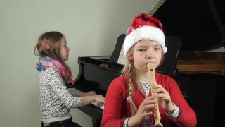 Rudolph Red Nosed Reindeer gespielt von Carolin und Helena [upl. by Nuhsar]