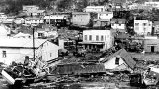 Hawaiian Tsunami 1946 [upl. by Fogg42]