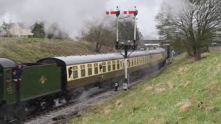 Foremarke Hall leaves Winchcombe 30th March 2018 [upl. by Mikiso223]