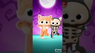 Spooky Scary Skeletons Dance Remix TikTok challenge 2021 [upl. by Zeret]