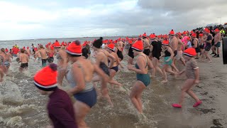 Nieuwjaarsduik 2024 Delfzijl [upl. by Ynnavoj]